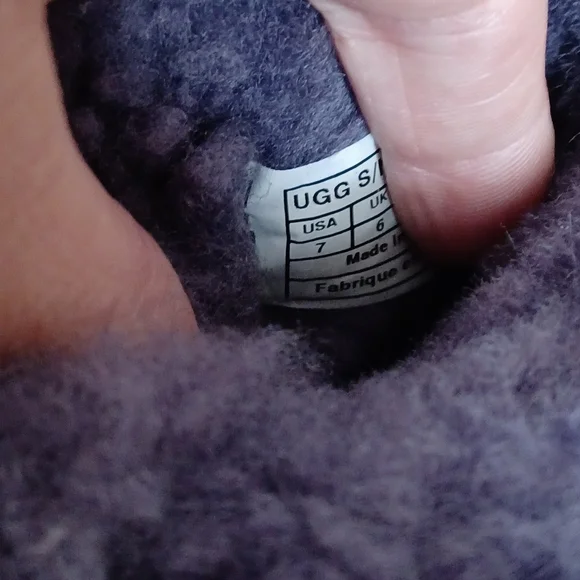 Purple ugg boots - Picture 4 of 5